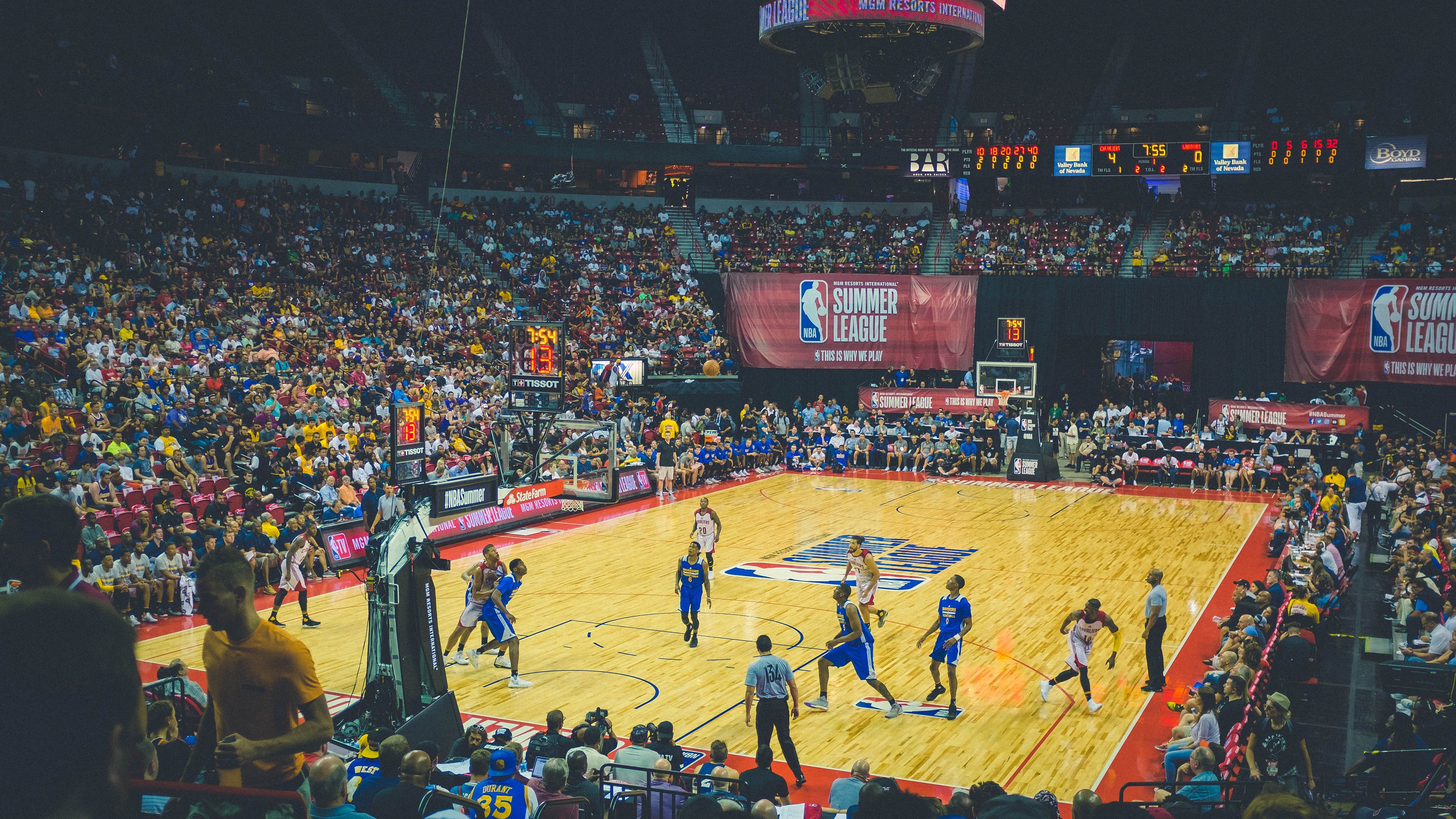 中国篮球短期集训成效为何有限，中国篮球训练现状