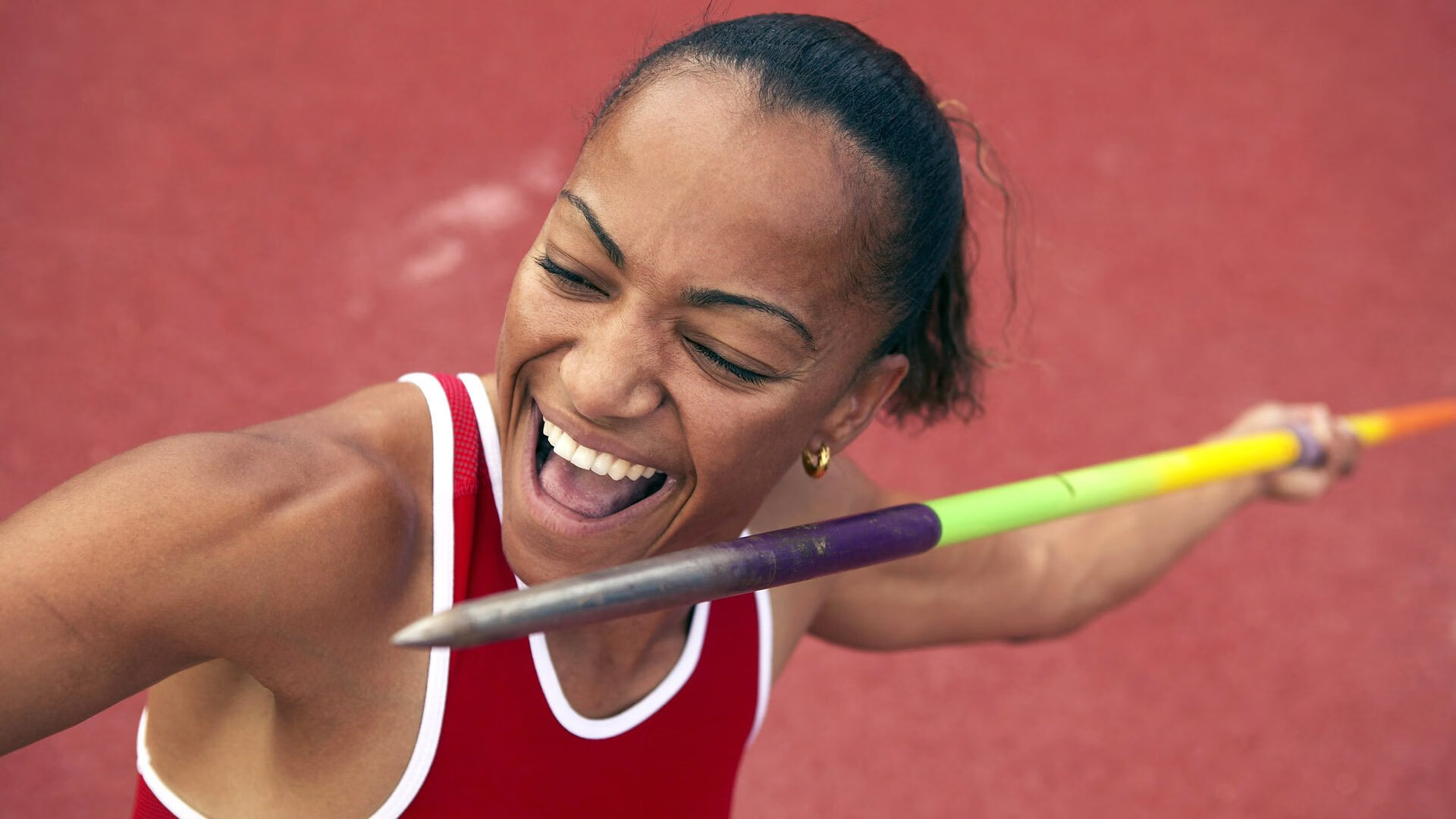 皇马中场传控主导比赛节奏，皇马中场核心